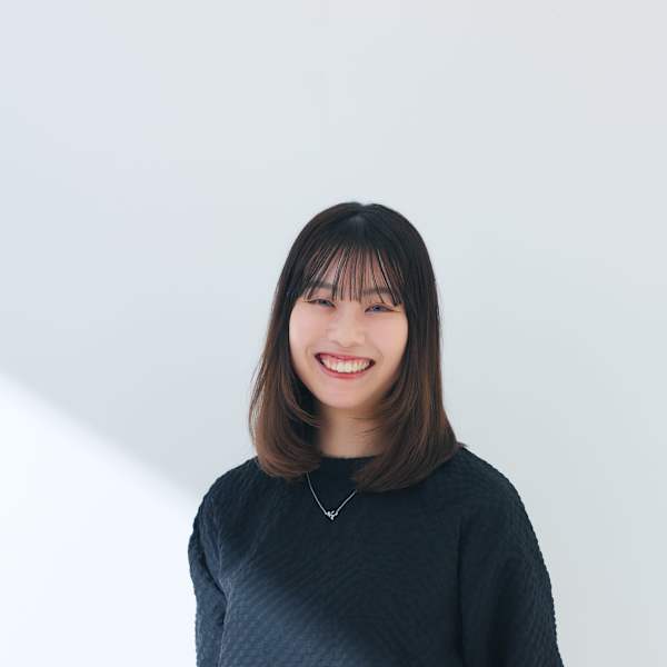 クロードモネ H2O・AVEDA 渋谷ヒカリエshinQs店【クロードモネエイチツーオーアヴェダシブヤヒカリエシンクステン】のスタッフ紹介。松本　早都季