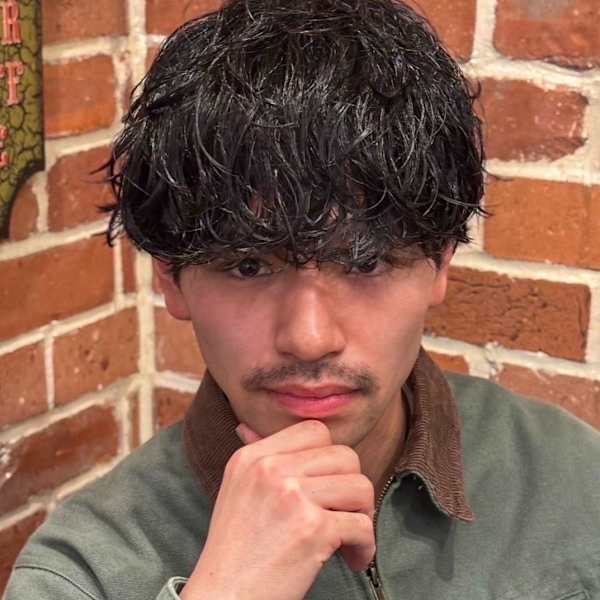 スパイラルパーマ | HIRO GINZA BARBER SHOP 横浜(ヒロギンザ バーバーショップ ヨコハマ)のヘアスタイル | 美容院