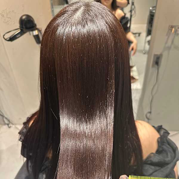 梅雨時期におすすめ！艶々縮毛矯正|CYAN.大須店