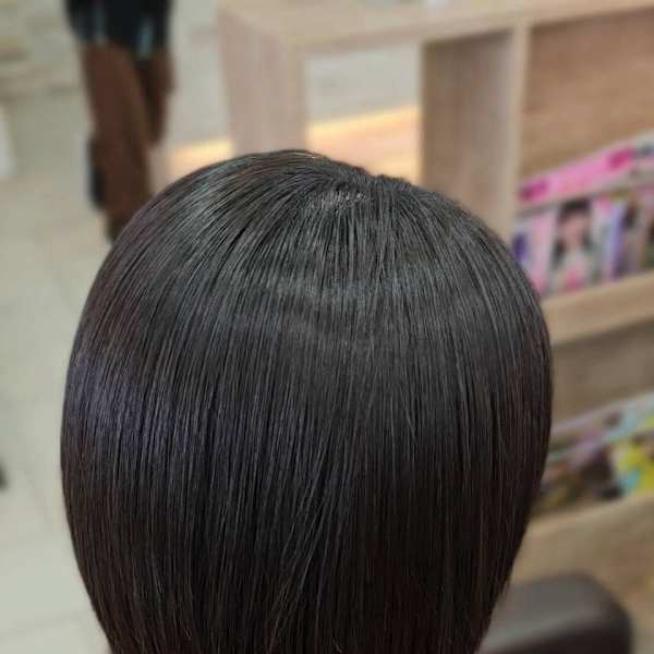 大人可愛いミディアムヘア