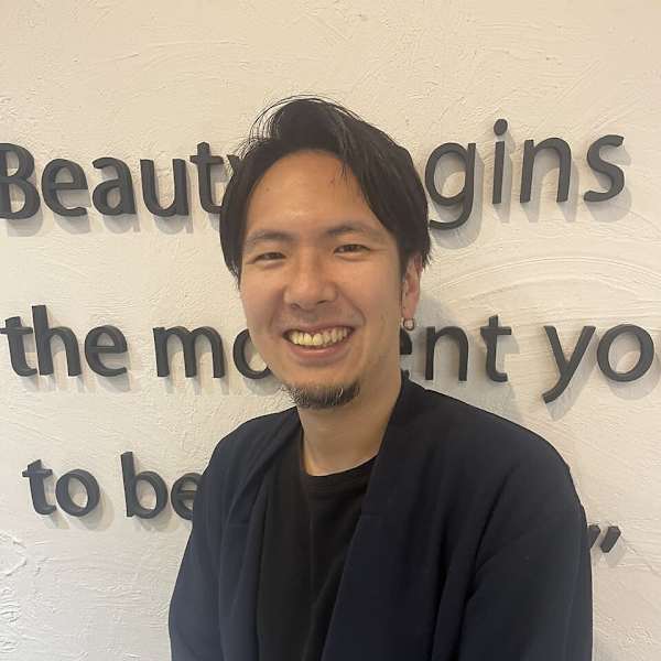 LUXIA【ラクシア】のスタッフ紹介。藤本 大介