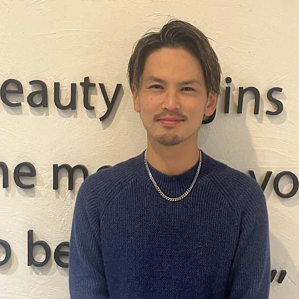 LUXIA【ラクシア】のスタッフ紹介。田口 宏一朗