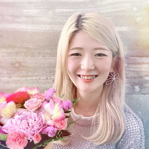 hair+resort bouquet【ヘアリゾートブーケ】のスタッフ紹介。石井　優子