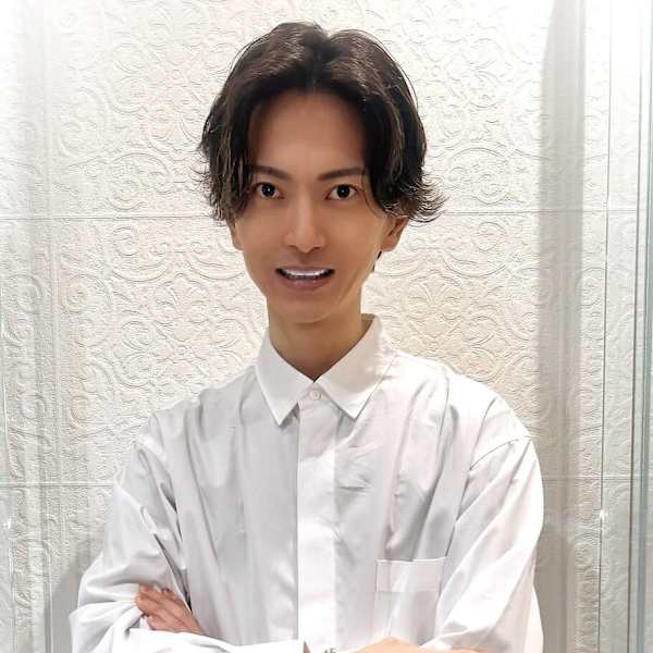 HAIR & MAKE EARTH 大曽根店【ヘアメイクアース オゾネテン】のスタッフ紹介。稲葉大輝