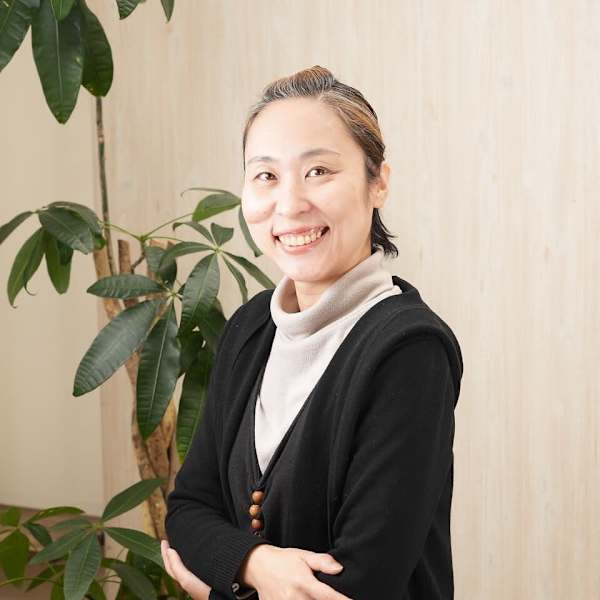 美容室GRADO【グラード】【ビヨウシツグラード】のスタッフ紹介。Chikako Azuma