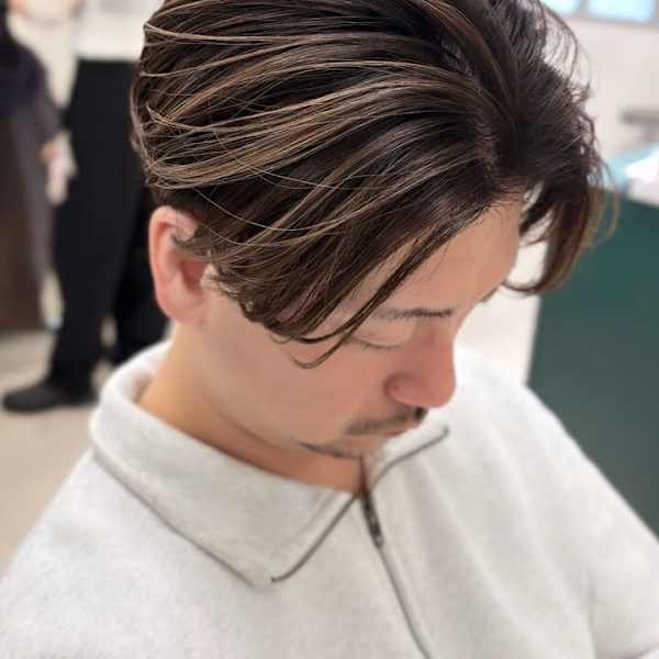 ブリーチなしメンズバレイヤージュカラー