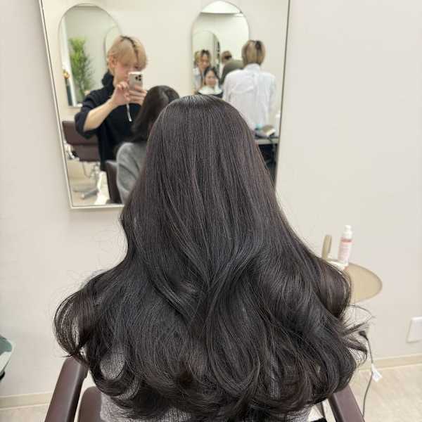 韓国風ダークカラー