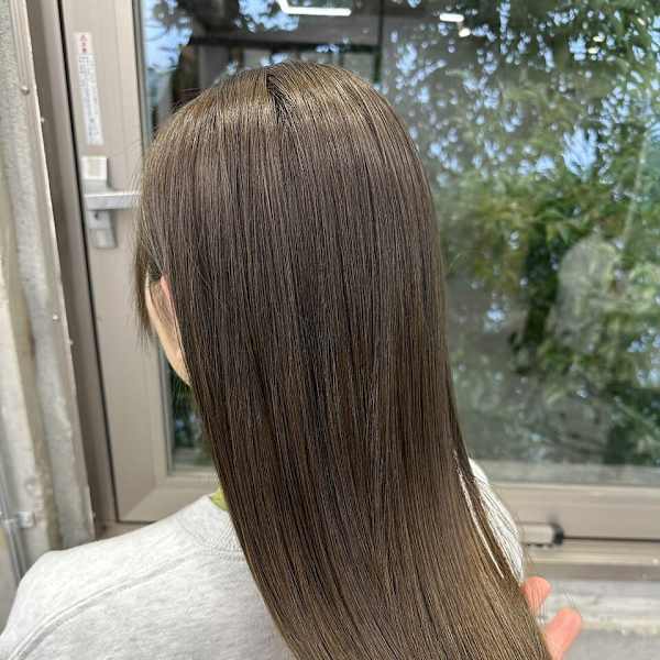 オリーブカラー