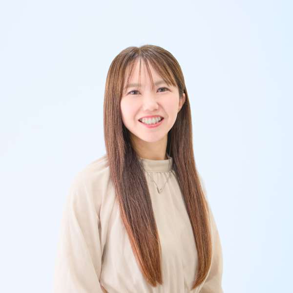 newi川崎【ネウィ】髪質改善トリートメント&ヘッドスパ【ネウィ カワサキ カミシツカイゼントリートメント アンド ヘッドスパ】のスタッフ紹介。tomomi