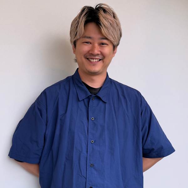 le:fro:m 獨協大学前店【レフラムドッキョウダイガクマエテン】のスタッフ紹介。坂本 貴司