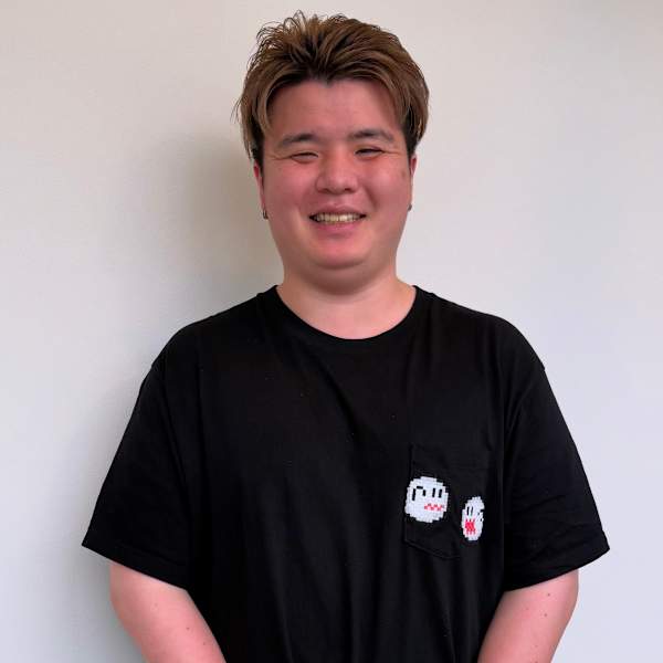 le:fro:m 獨協大学前店【レフラムドッキョウダイガクマエテン】のスタッフ紹介。大坪 拓哉