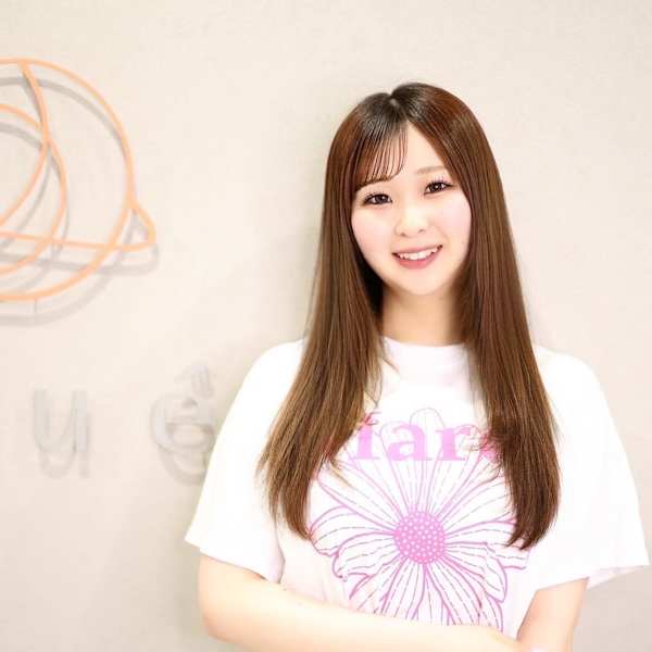 まつげケア特化salon olue【マツゲケアトッカサロン オルエ】のスタッフ紹介。クガ モモア