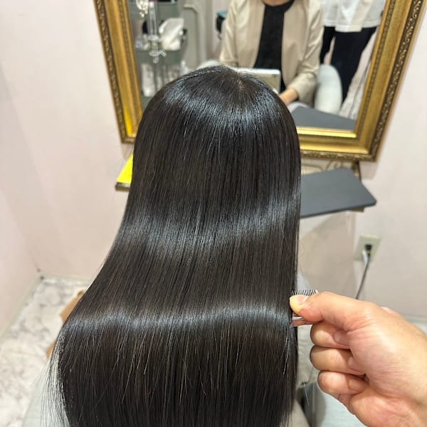 LUNAS 福岡天神×スタイル|髪質改善 個室サロン LUNAS 福岡天神