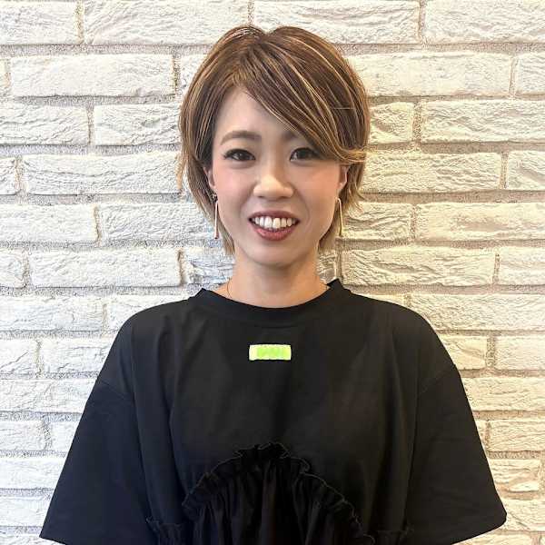 SOHO hair & botanical 大橋店【ソーホーヘアーアンドボタニカル オオハシテン】のスタッフ紹介。YAMAGUCHI