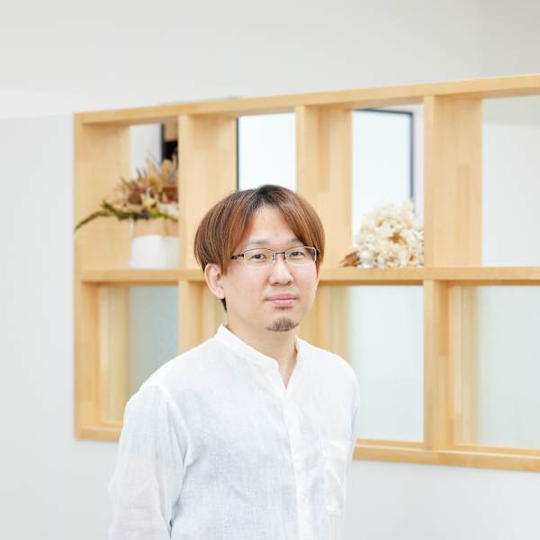 ヘアー・クリエイティブ・ロダン【ヘアー クリエイティブ ロダン】のスタッフ紹介。橋本 崇