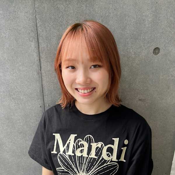 Loco by neolive 門前仲町店【ロコバイネオリーブ モンゼンナカチョウテン】のスタッフ紹介。縄田 彩貴