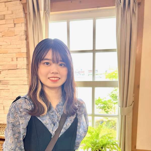 TJ天気予報 3mm 尾西店【ティジェイテンキヨホウ サンミリ ビサイテン】のスタッフ紹介。花澤紗更