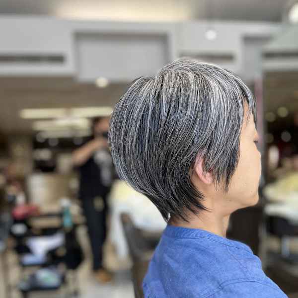 グレーヘア世代カット