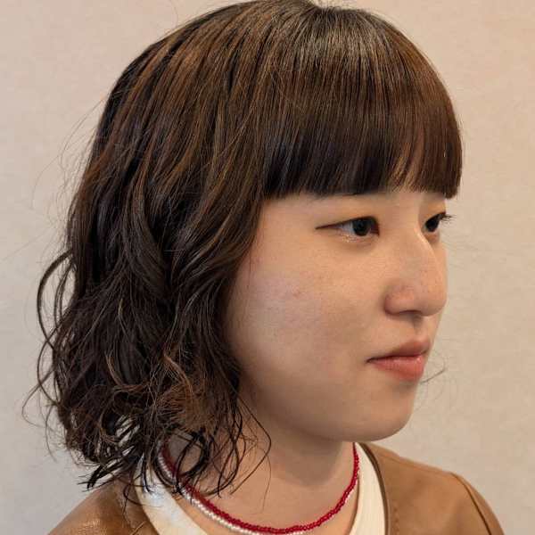 お手入れ簡単！ミディアムパーマ|Hair & Nail Studio Bloom