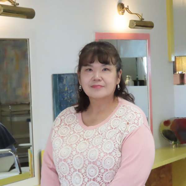 美容室Stella【ステラ】のスタッフ紹介。宮崎 恵美