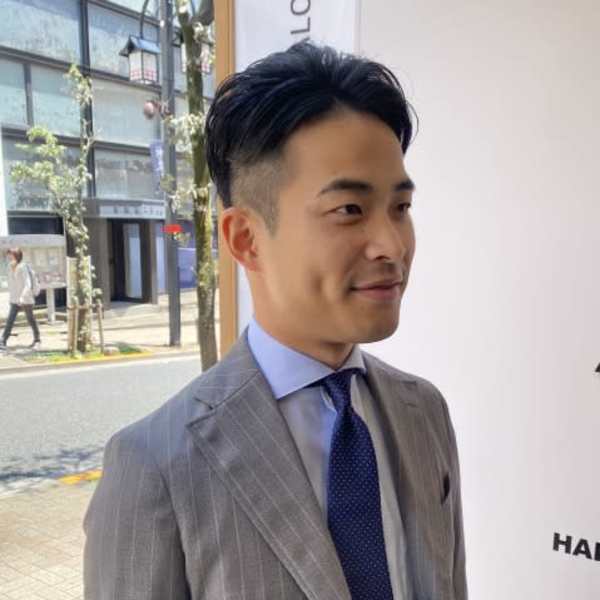 スーツに似合うビジネスショート