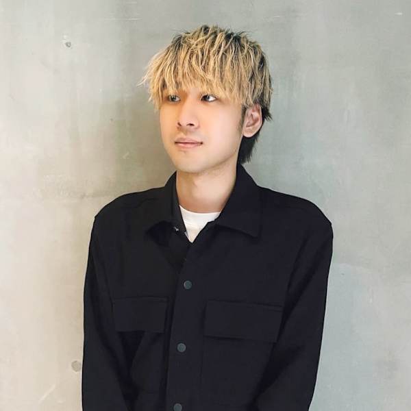 ヘアーサロン ソシエ 錦糸町店【ヘアーサロン ソシエ キンシチョウテン】のスタッフ紹介。Sato