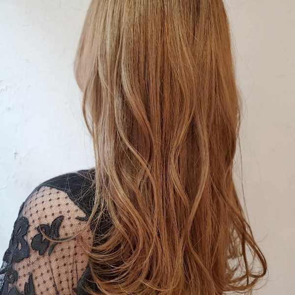 【'BEBE(ベベ)/札幌市・大通・狸小路】カラー