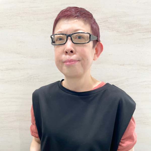 ヘアーサロン ソシエ ココリア多摩センター店【ヘアーサロン ソシエ ココリアタマセンターテン】のスタッフ紹介。萩原 直美