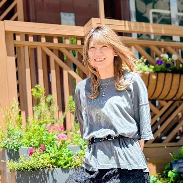 ヘアーサロン ソシエ 天王寺ミオ店【ヘアーサロン ソシエ テンノウジミオテン】のスタッフ紹介。千田 愛梨