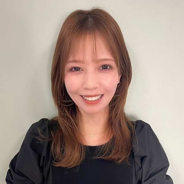 Nana【ナナ】のスタッフ紹介。辻 絵里子