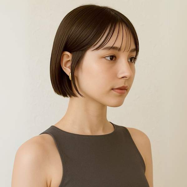 オリーブグレージュ 透明感カラー ボブ シースルーバンク|福岡 オーガニックカラー miroa