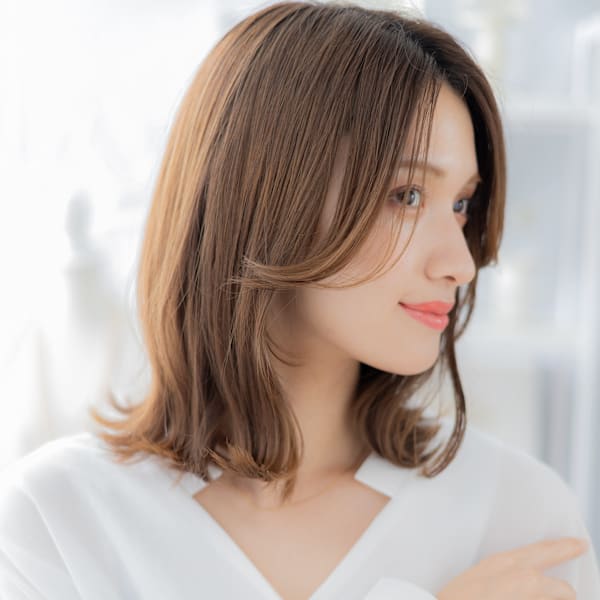 かきあげバングくびれひし形レイヤーカット　細めハイライト|mod's hair【モッズヘア】越谷/越谷西口店