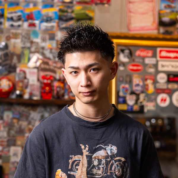 MARLEY'S BAR BER 本店【マーリィズバーバー ホンテン】のスタッフ紹介。小澤 まさき