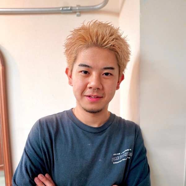 QOL villa mens salon 立川北口【クオル ヴィラ メンズサロンタチカワ】のスタッフ紹介。YOHEI