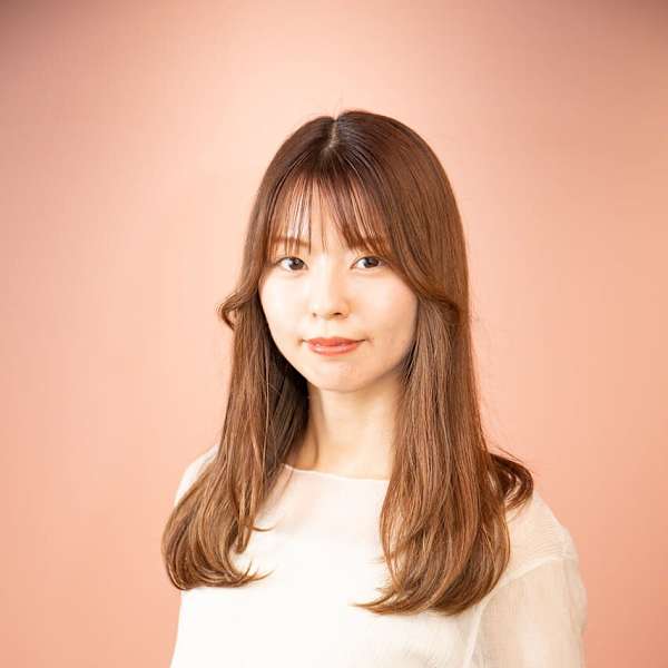 tocca hair&treatment 博多駅 博多口店【トッカ ヘアアンドトリートメント ハカタエキ ハカタグチテン】のスタッフ紹介。momoko