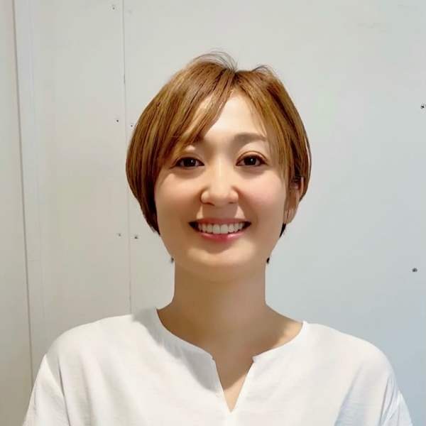 RAPPOR 柏店【ラポール　カシワテン】のスタッフ紹介。塩谷 裕美子