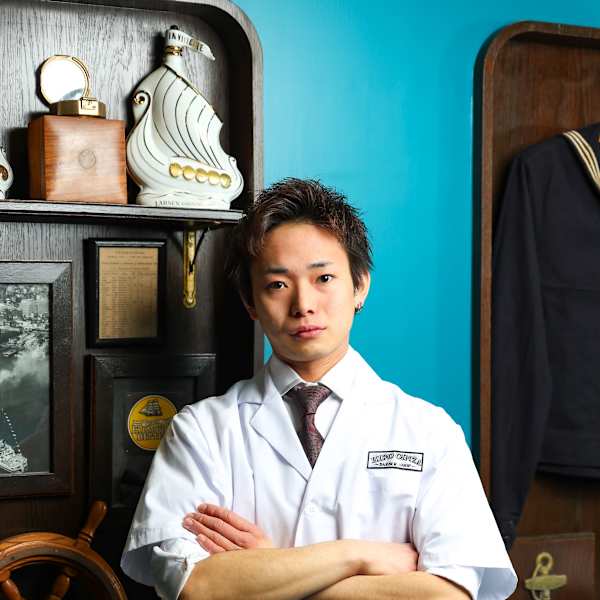 HIRO GINZAヘアサロン仙台名掛丁店【ヒロギンザヘアサロン センダイナカケチョウテン】のスタッフ紹介。齋藤 涼介