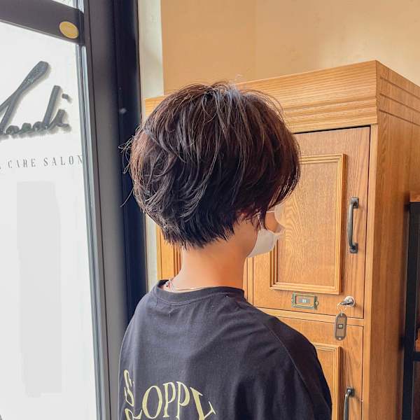 ショートパーマ×黒髪(デジタルパーマ可)|Laedi