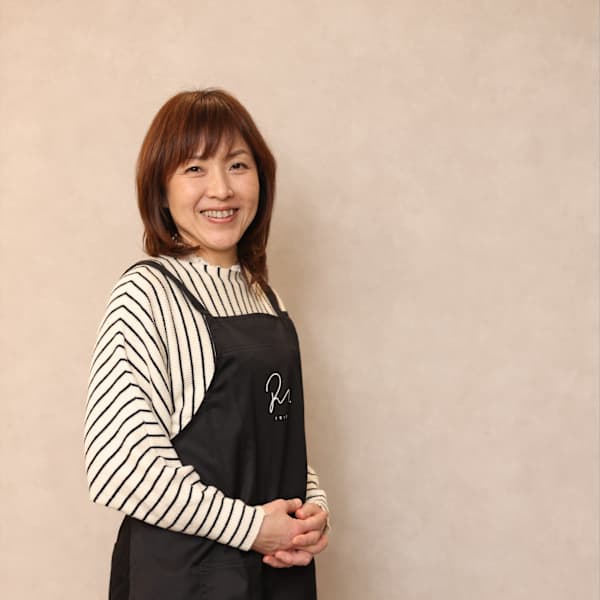 re:mu hair&headspa【リムヘアーアンドヘッドスパ】のスタッフ紹介。Akasaka Eriko