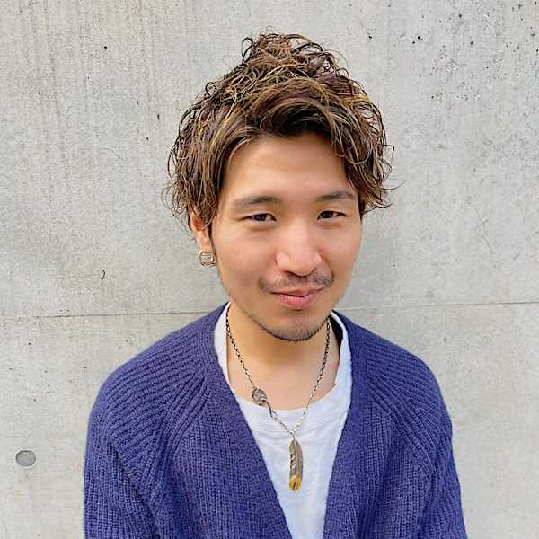Blonde.【ブロンド】のスタッフ紹介。脇谷 拓弥