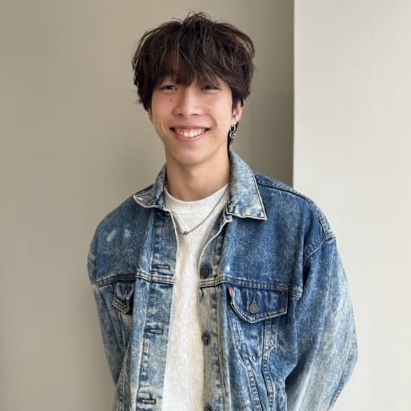 Clement Salon Bull【クレメントサロンブル】のスタッフ紹介。八角 涼太