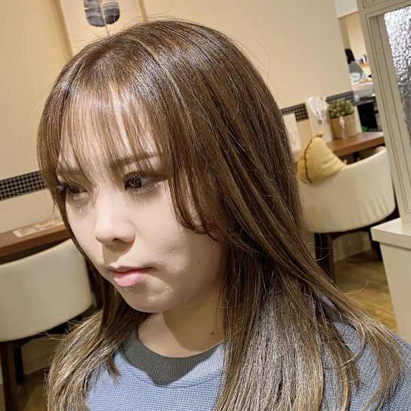 透明感柔らかくびれレイヤー☆艶と動きを味方に