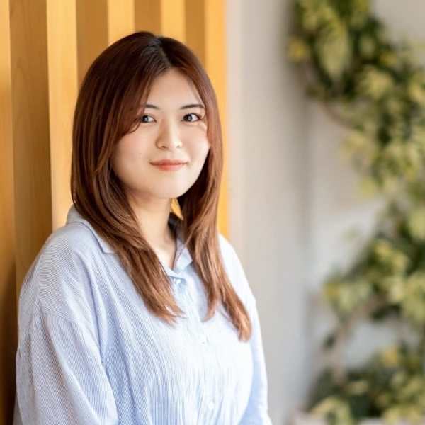verite~髪質改善トリートメント/縮毛矯正~津田沼駅前店【ベリテカミシツカイゼントリートメントシュクモウキョウセイツダヌマエキマエテン】のスタッフ紹介。鈴木 京子