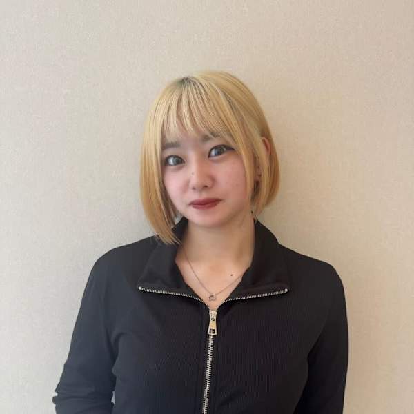 Zina 渋谷本店 髪質改善&トリートメント&艶髪【ジーナ】【ジーナ シブヤホンテン カミシツカイゼン トリートメント ツヤガミ】のスタッフ紹介。Sana