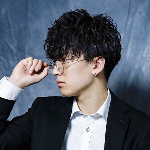 癖毛風パーマ ビジカジヘア