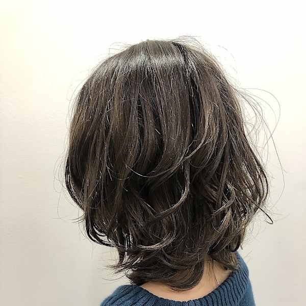 ウルフミディアムパーマ　アッシュベージュ