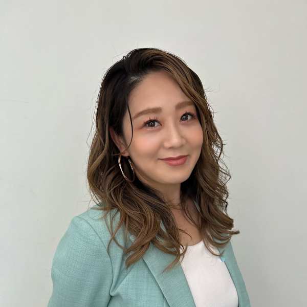 N° blao 名古屋栄【ナンバー ブラオ ナゴヤサカエ】のスタッフ紹介。AIKO