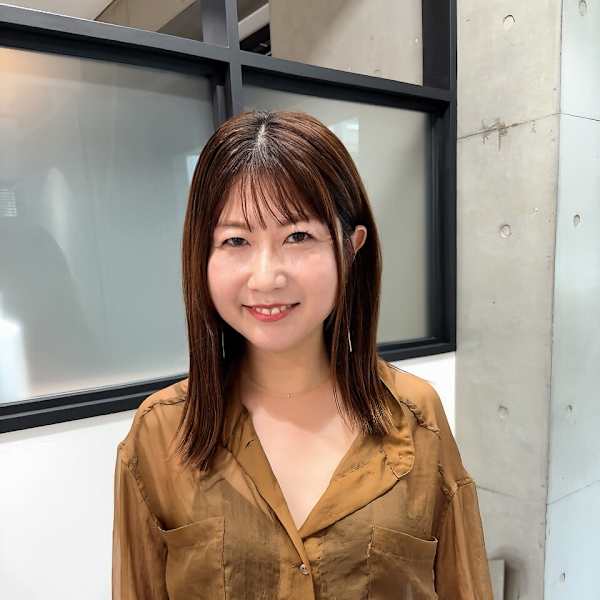 髪質改善サロン Avelle 自由が丘 hair&care【カミシツカイゼンサロン アヴェル ジユウガオカ ヘアアンドケア】のスタッフ紹介。渕上 由美子