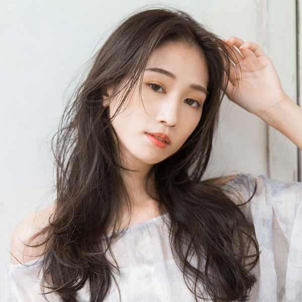 【S.BROOM】大人センターパートゆる巻きレイヤー