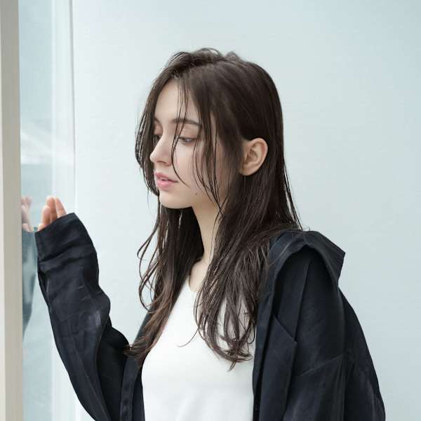 HCレイヤー×セミロングスタイル